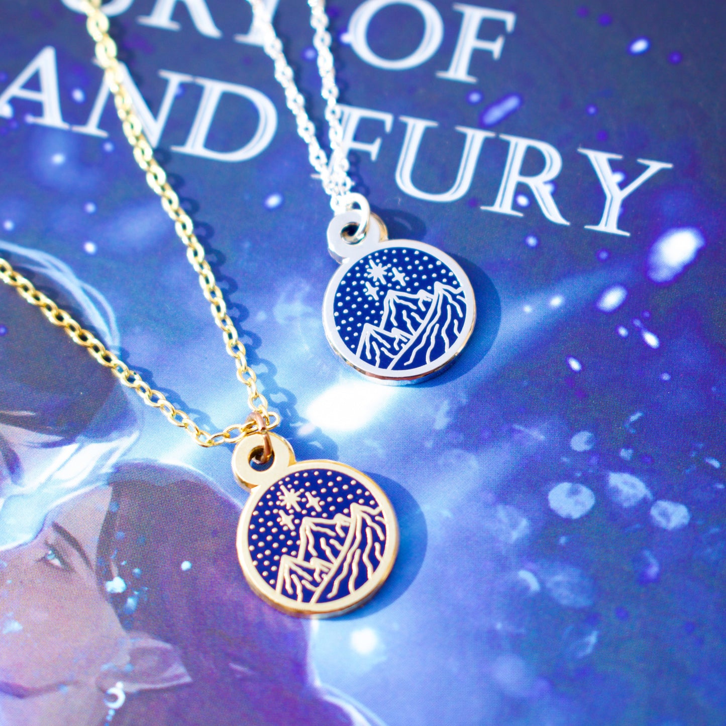 Velaris Necklace
