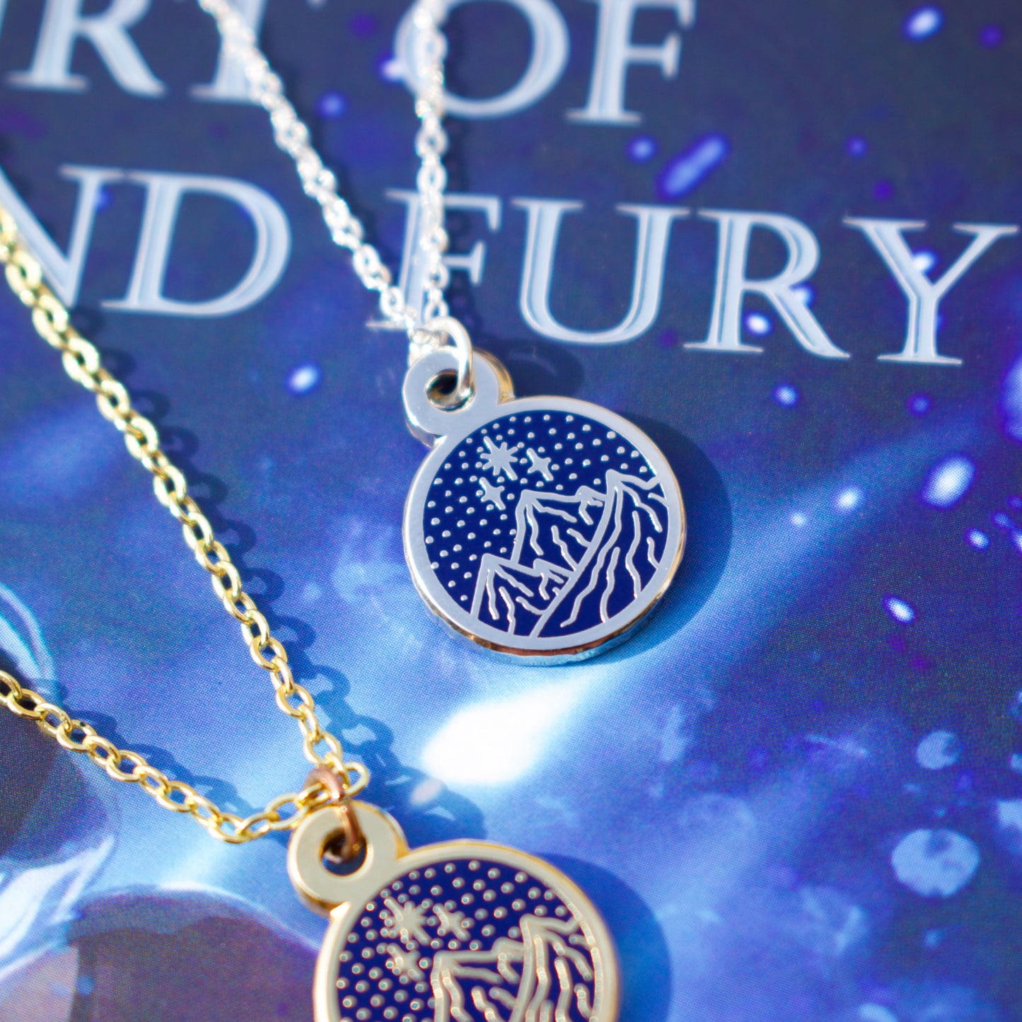 Velaris Necklace