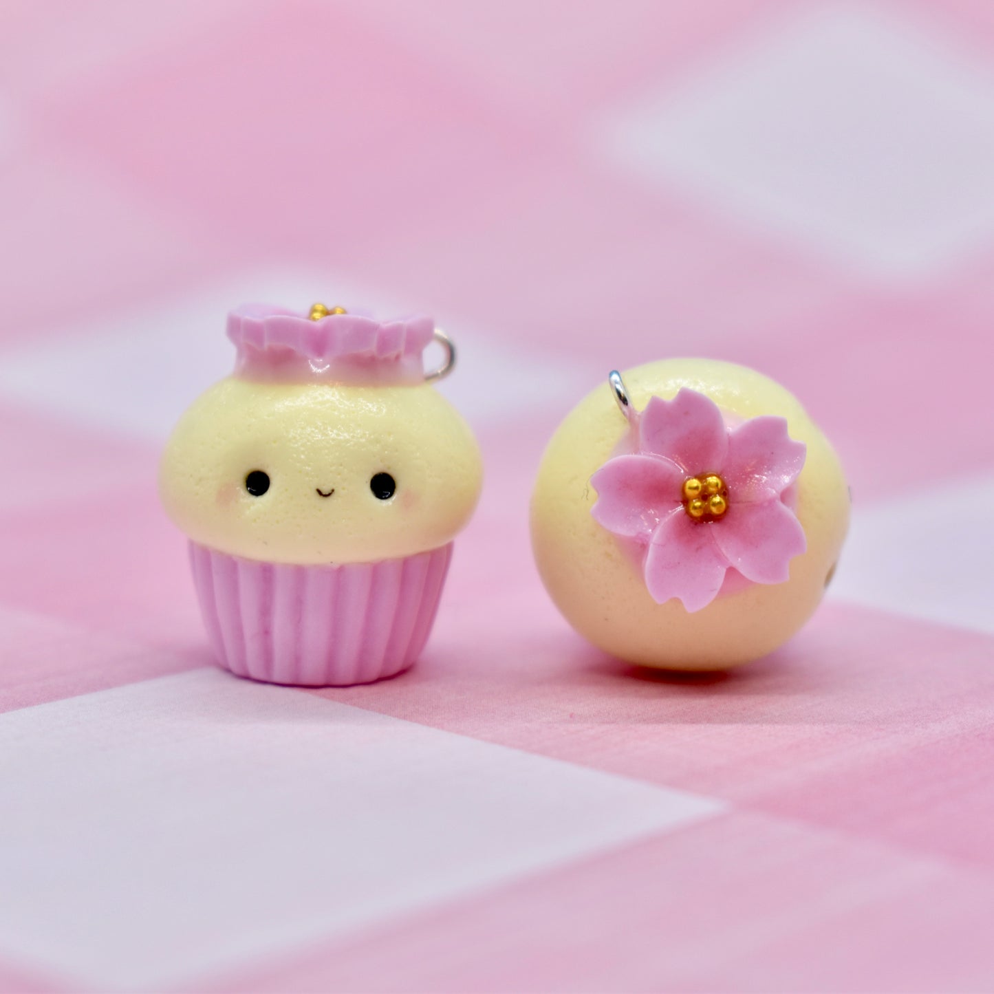 Kawaii Sakura Cupcake