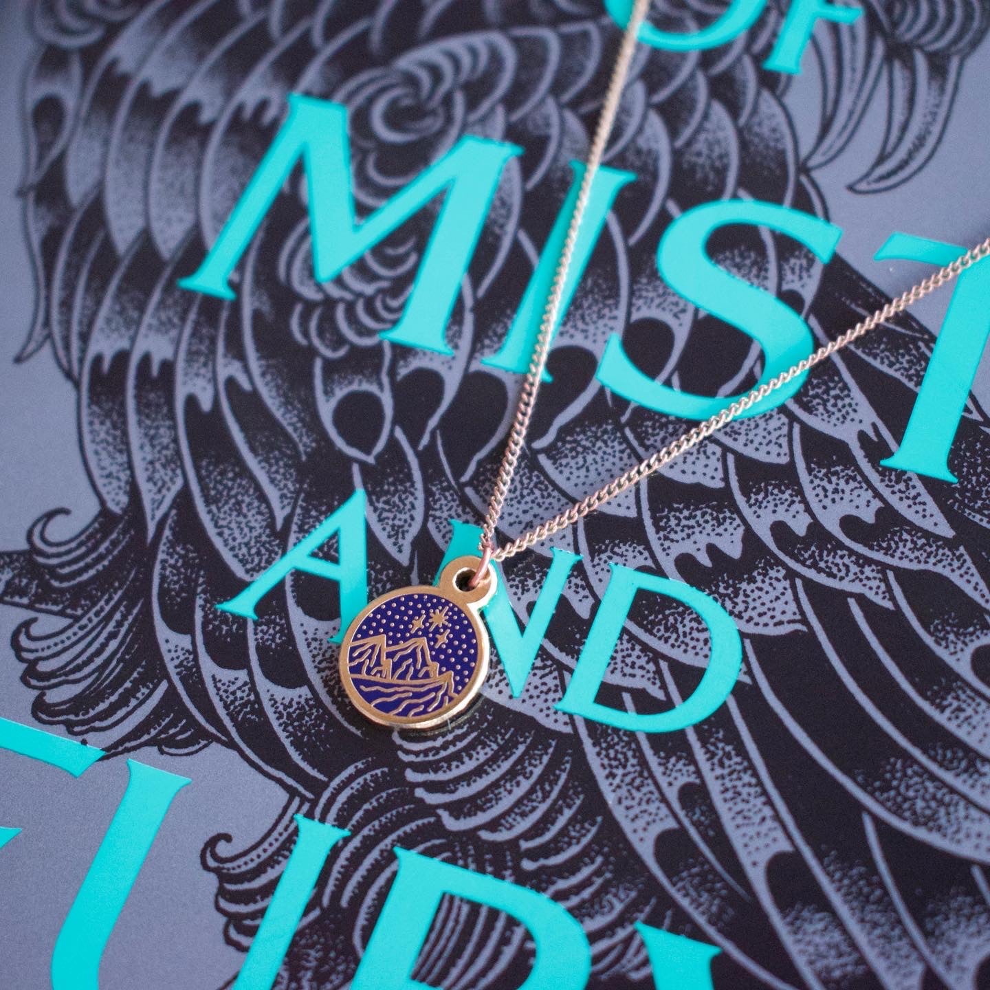 Velaris Necklace