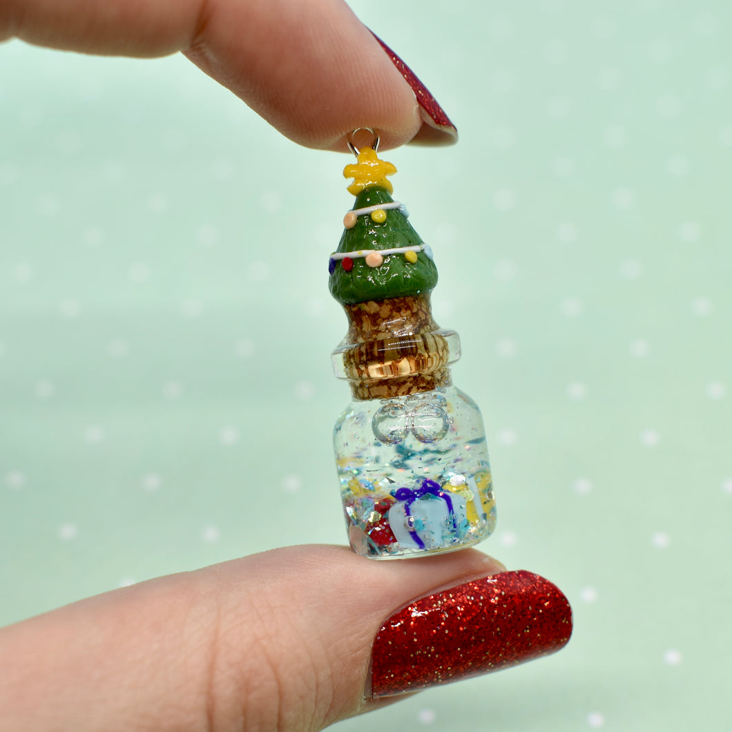 Christmas Tree Bottle Shaker
